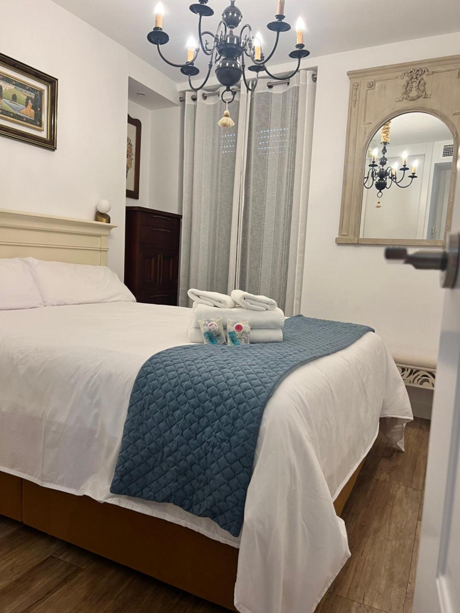 El Balcon Del Cesar Apartment ซาราโกซา ภายนอก รูปภาพ